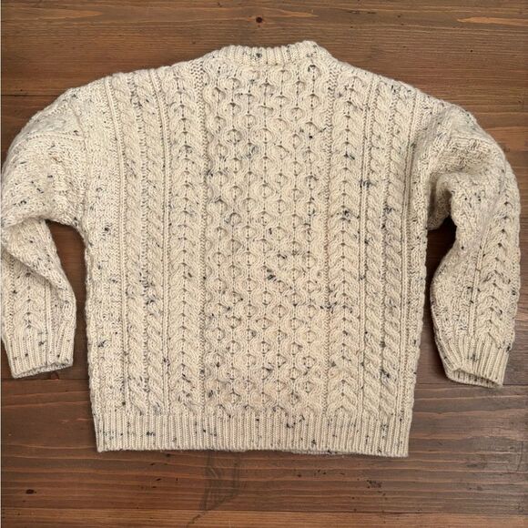 CARRAIG DONN YOUTH KIDS SIZE LARGE CREAM CARDIGAN WOOL SWEATER IRELAND - Picture 2 of 6